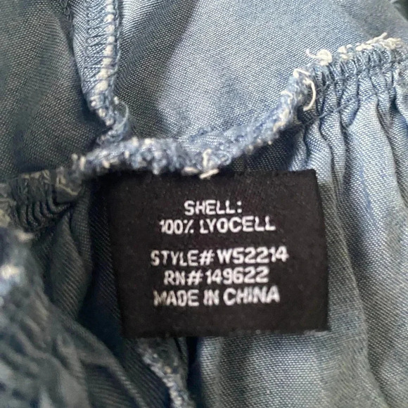 Walter Baker Womens Torrence Large Off The Shoulder Top Blue Chambray - Picture 7 of 7